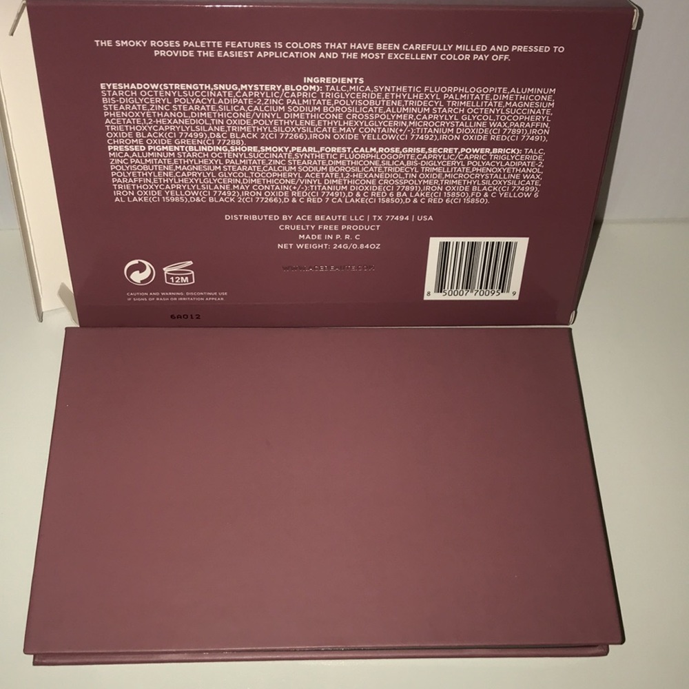 Ace Beaute Smoky Roses Eyeshadow Palate - Picture 4 of 4